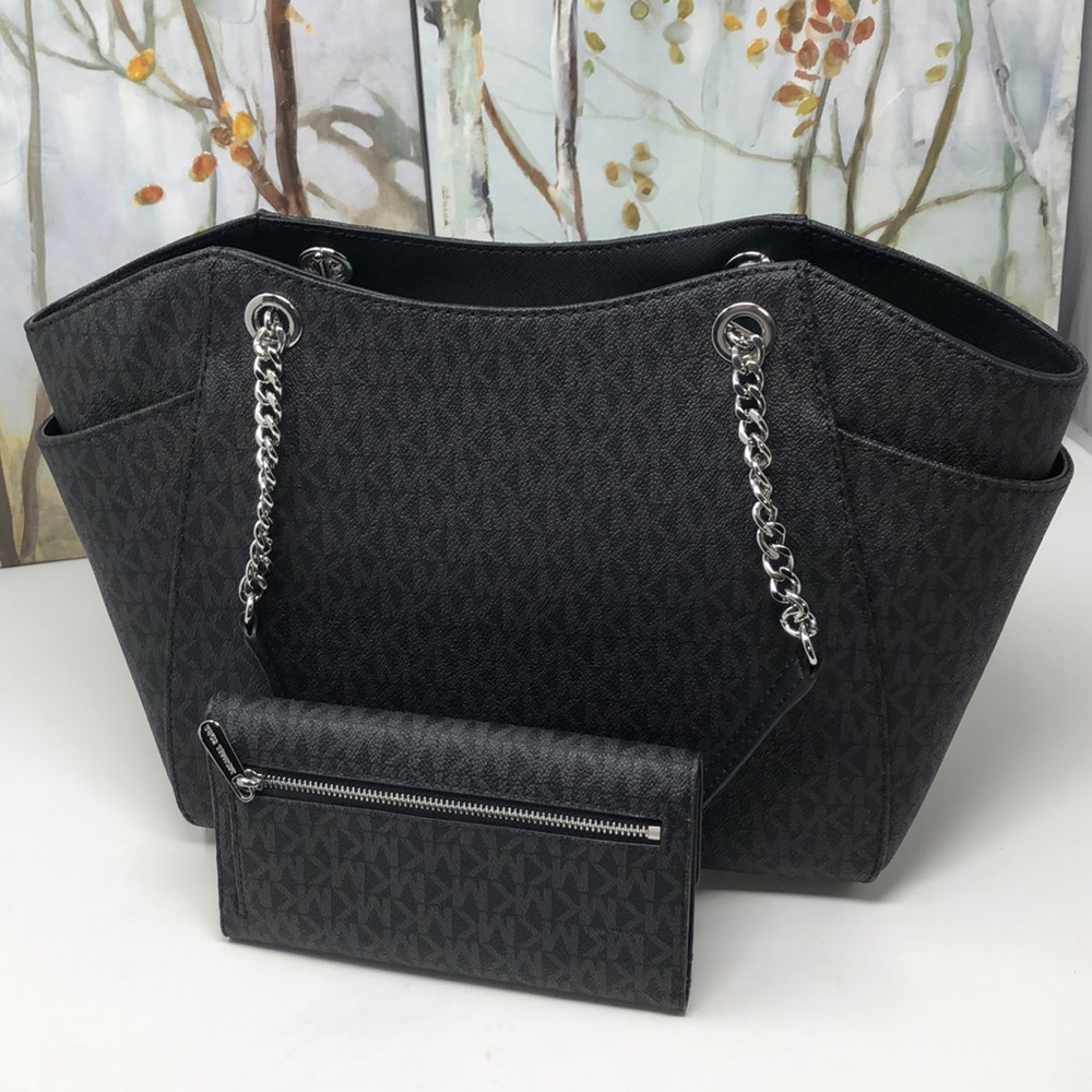 Nwt Michael Kors Bundle Jet Set travel+wallet - Picture 3 of 6